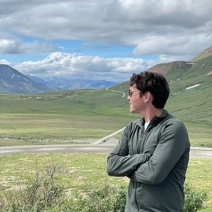 Meet your Posher, Joshua